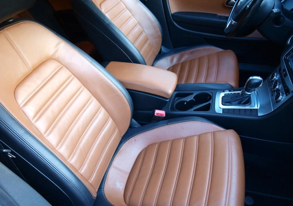 Volkswagen CC cena 53900 przebieg: 181000, rok produkcji 2015 z Wrocław małe 29